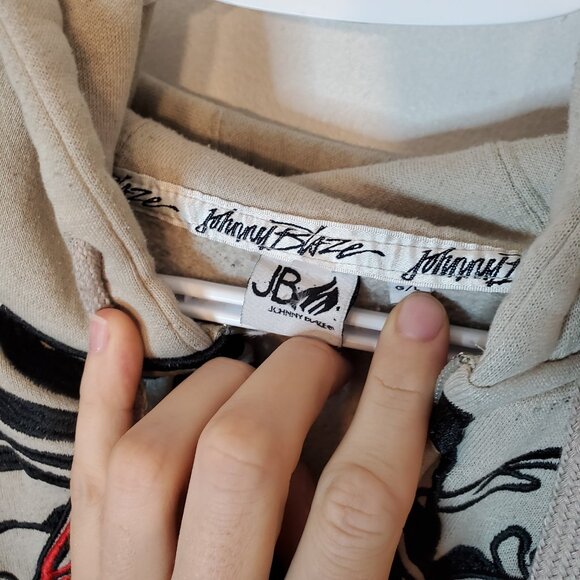 NOT FOR SALE Poshmark will Restrict Sellers Accounts If We Delete Too Many Items - Picture 4 of 9